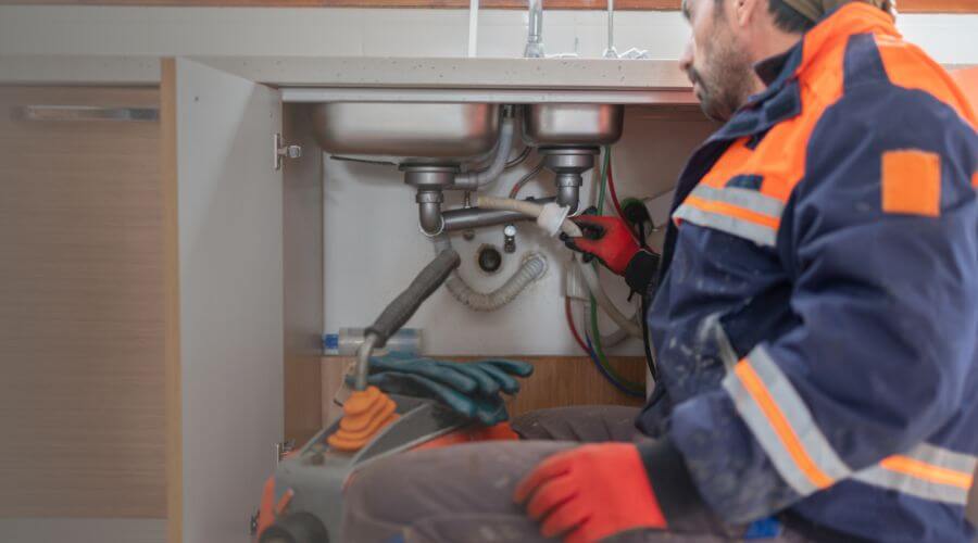 Professional slab leak plumber services in Harpers Ferry, IA